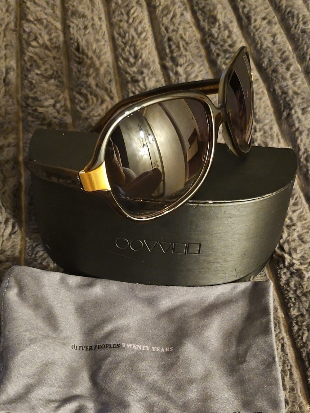 OLIVER PEOPLES LEYLA! 20TH YEARS COLLECTION RARE!!